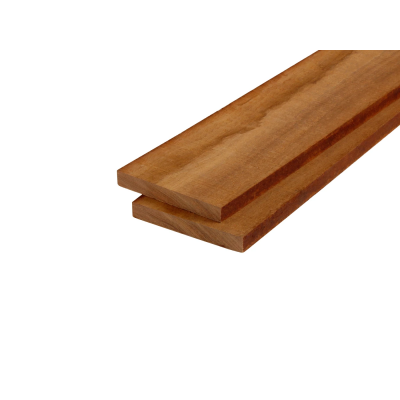 Meranti ruw 26x205mm 670cm        