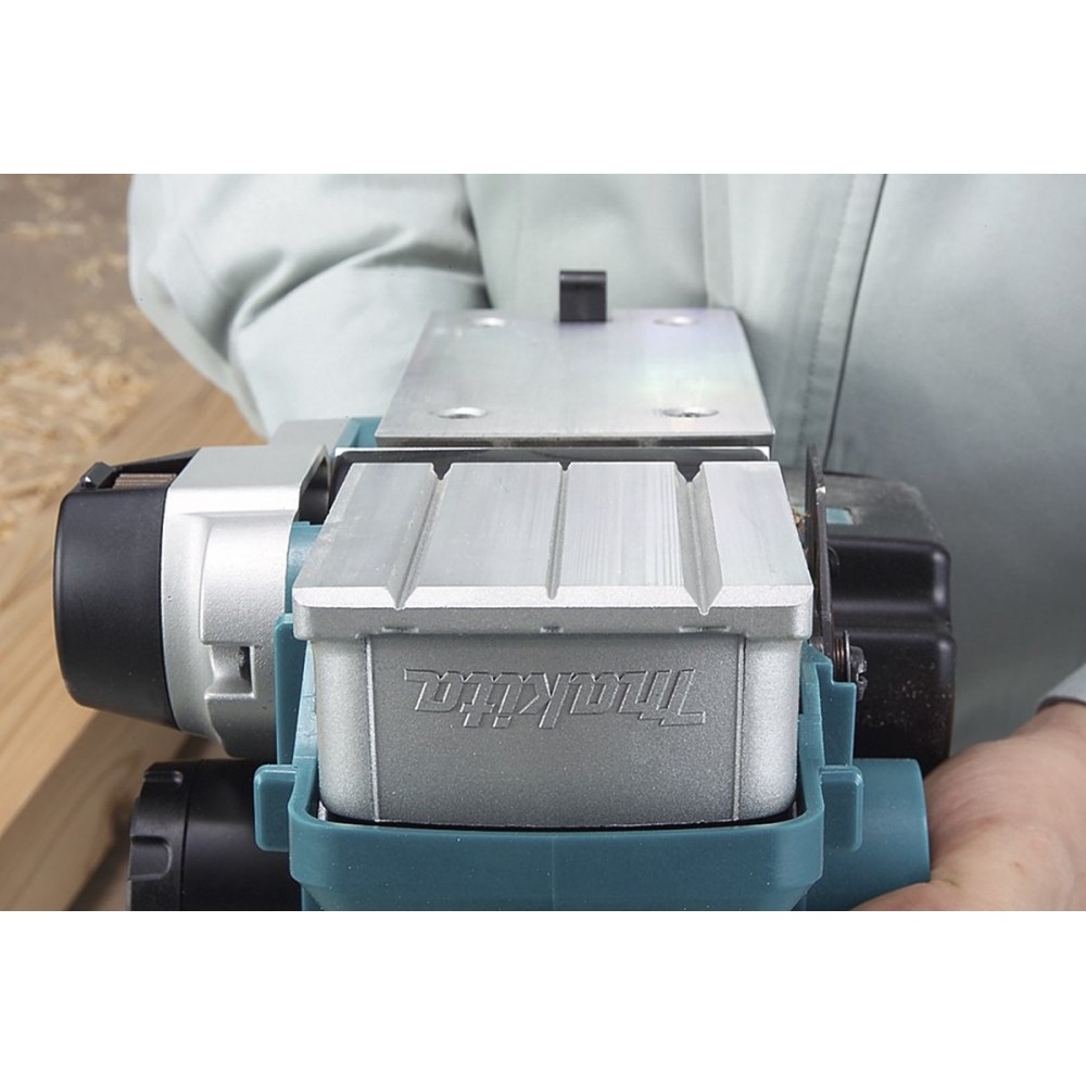 Makita KP0810K Schaafmachine - 850 W - Tot 25 mm Sponningdiepte