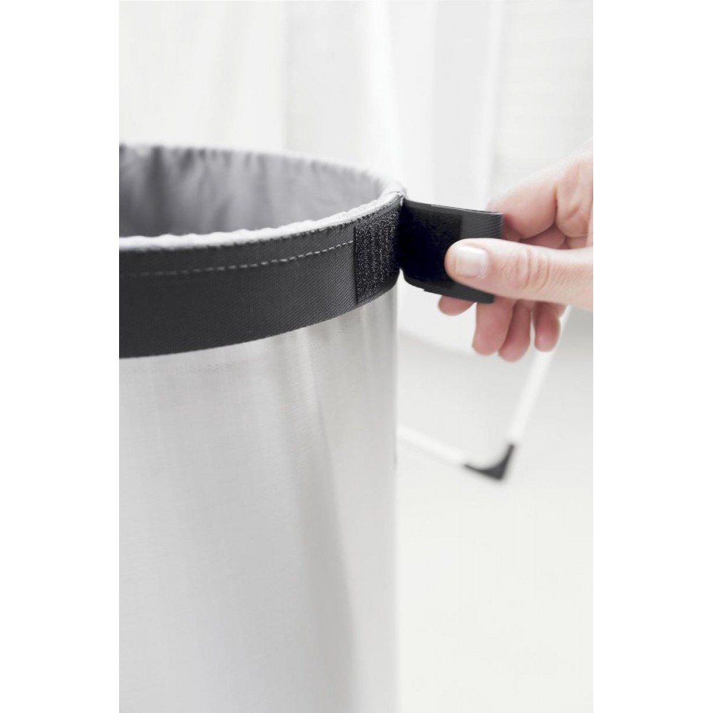 Brabantia Wasmand - met Deksel - 60 l - Matt Steel/Kunststof deksel