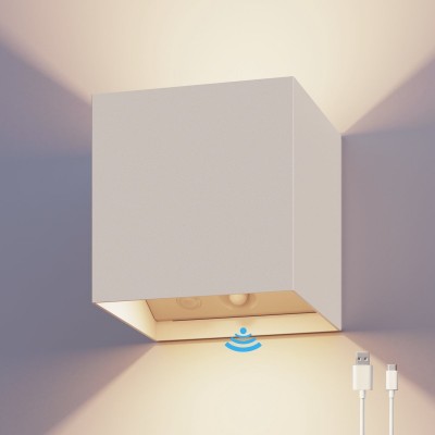 Calex Volterra Oplaadbare Wandlamp Kubus - Up & Down Tuinverlichting - Modern - Warm Wit Licht - Voor Binnen en Buiten - Waterdicht - Eenvoudige Installatie - Draadloos - USB-C - Bewegingssensor - Wit