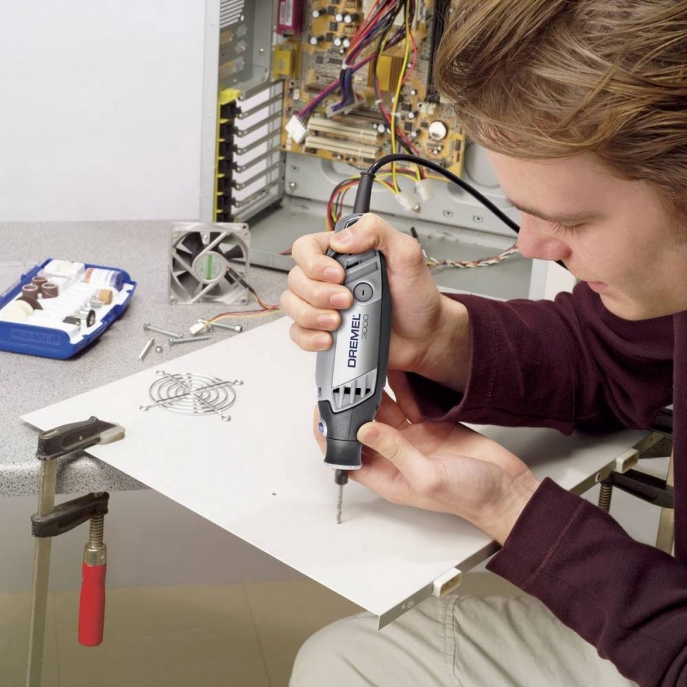Dremel 3000 Multitool - Roterend - 130 W - Met 15 accessoires en etui