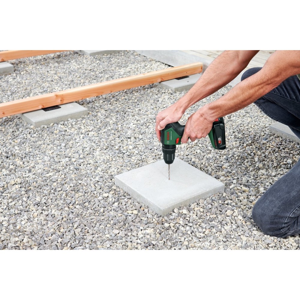 Bosch Universal Impact 18V-60 Accuklopboorschroevendraaier - Met 2x 18 V Li-Ion accu 2A en 1-uurslader