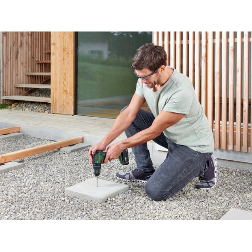 Bosch Universal Impact 18V-60 Accuklopboorschroevendraaier - Met 1x 18 V Li-Ion accu 2A en 1-uurslader