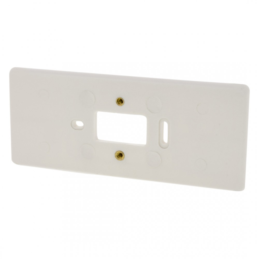 montageplaat met felsmoer - m4 - 3-voudig - polarwit